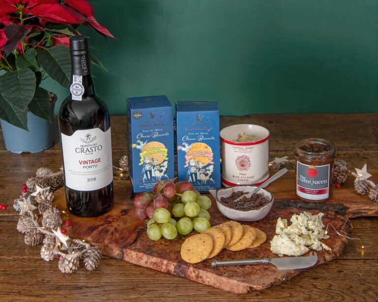 Remarkable Port and Stilton Hamper Christmas 2024 768x614